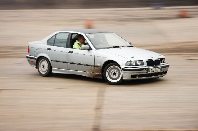 driftování BMW